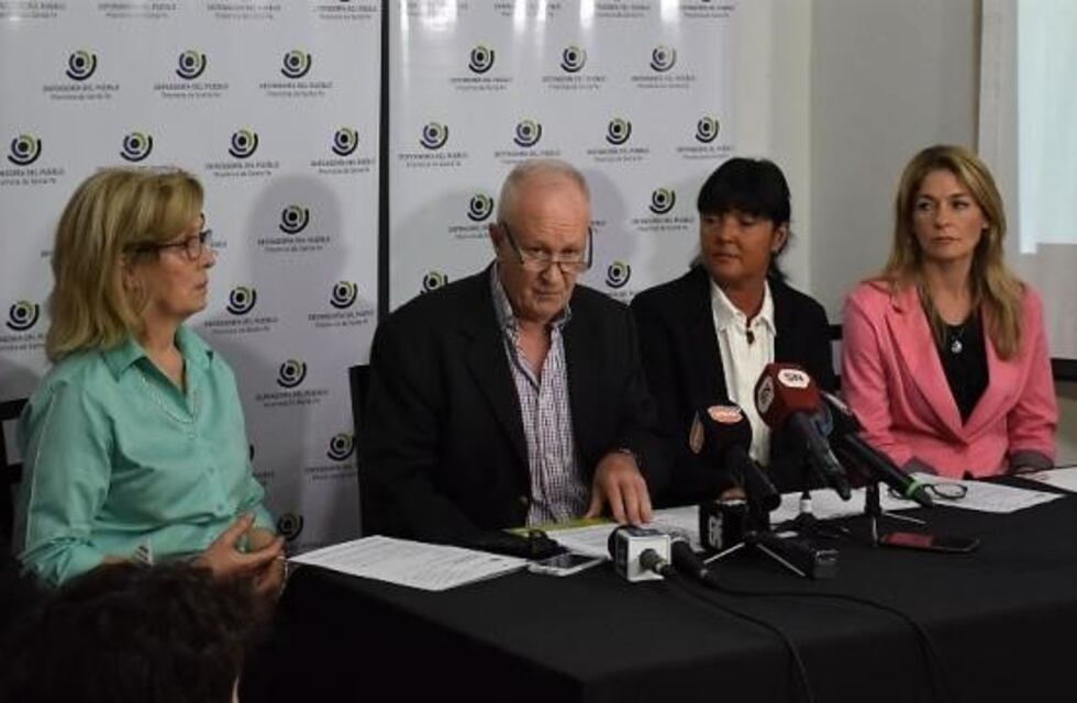 La Defensoría del Pueblo selló su compromiso para trabajar con la Multisectorial de Mujeres de Rosario por la igualdad de género