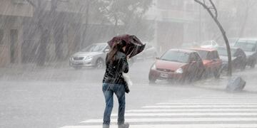 Fuertes lluvias y granizo en Mendoza\u002E