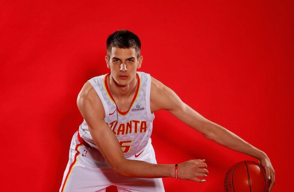 El santafesino Nicolás Brussino volverá a jugar para Atlanta Hawks en la NBA