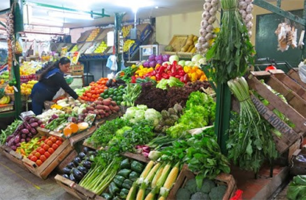 Cómo las verduras de hoja cortadas permanecen frescas por más tiempo