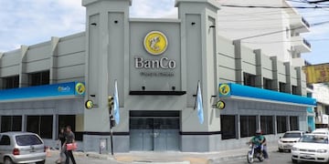 El Banco de Corrientes adoptó medidas para que la gente no tenga que concurrir a los salones de la entidad\u002E