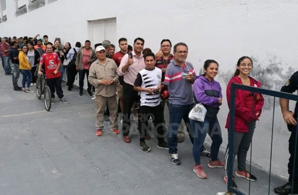 Locura Ferroviaria: comenzó la venta de entradas para el partido frente a Boca