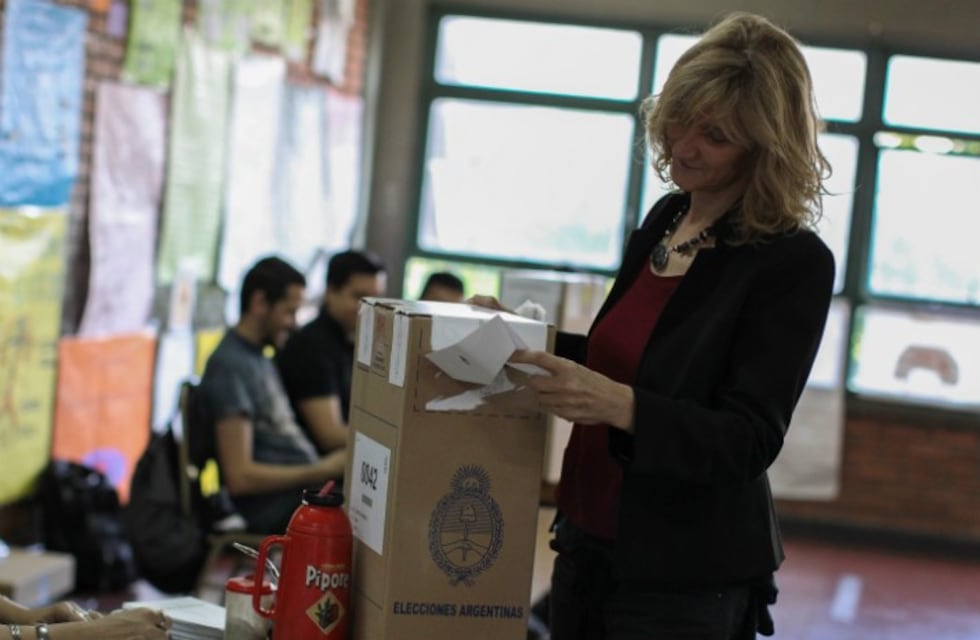 Qué hay que presentar y dónde hay que hacerlo si no votaste el domingo