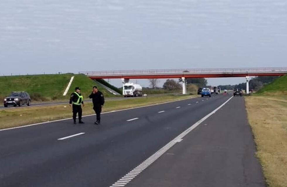 Un chico fue encontrado haciendo dedo y dijo haber escapado del maltrato de su mamá
