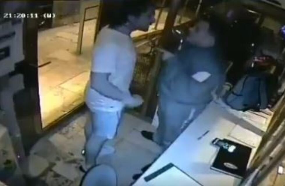 Agredió a un guardia que le pidió que cumpla la cuarentena y Alberto Fernández quiere "meterlo preso personalmente"