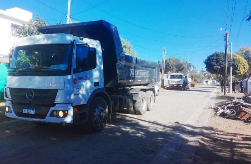 Comenzaron los trabajos de limpieza en la vivienda incendiada