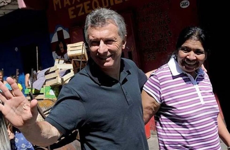 Macri visitó el comedor Los Piletones