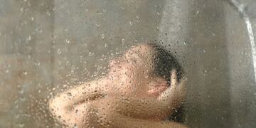 Su hija de 2 años le tomó fotos desnuda a su madre y las envió a sus contactos de Snapchat\u002E