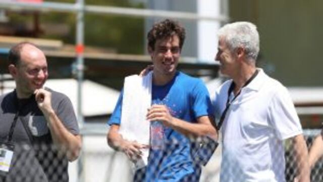 BAS01. BUENOS AIRES (ARGENTINA), 30/01/2017 (EFE).- El integrante del equipo argentino de Copa Davis Guido Pella es visto despuu00e9s de una sesiu00f3n de pru00e1ctica oficial hoy, lunes 30 de enero de 2017, de cara a la serie del pru00f3ximo fin de semana contra Italia