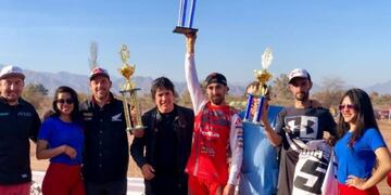 Llanos se impuso en la MX1 en la fecha de Tinogasta