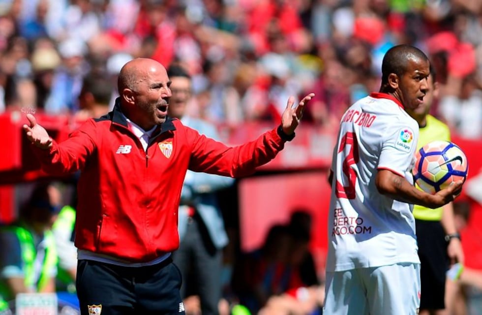 Jorge Sampaoli es el principal apuntado por la AFA para suceder a Edgardo Bauza
