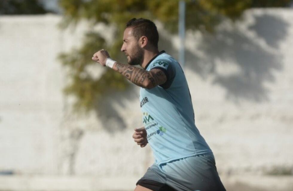 Gutiérrez SC derrotó a Defensores de Belgrano