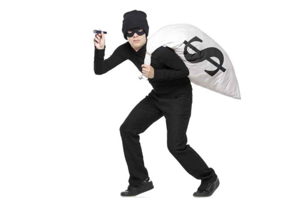 ¡Hay un ladrón oculto en la imagen y tenemos que encontrarlo!