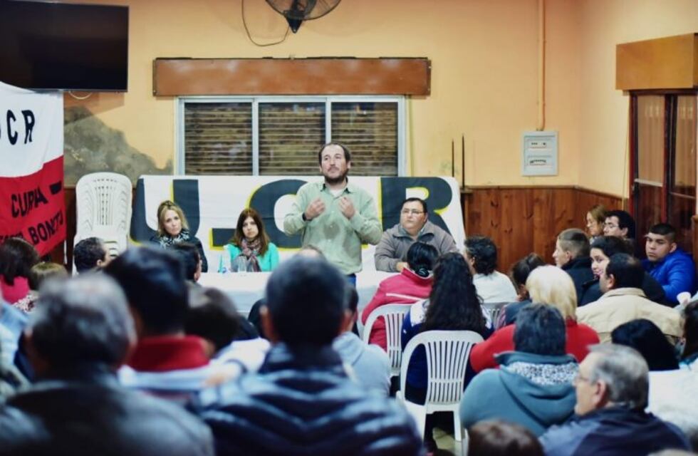 Daniel Lafarina lanzó su campaña en el Paraje La Curva