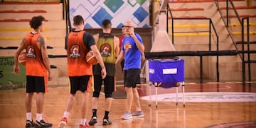 San Martín recibe a Bahía Basket\u002E