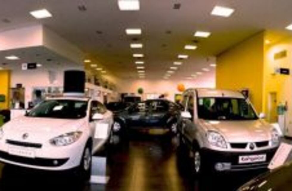 La cantidad de automoviles patentados en el 2016 subió un 10,2%