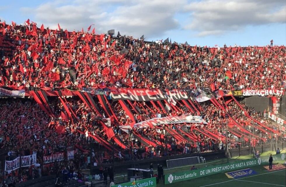 Rechazaron el levantamiento de la restricción para 137 hinchas de Colón