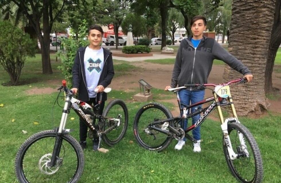 Ciclismo: los hermanos Ludueña fueron campeones en San Roque