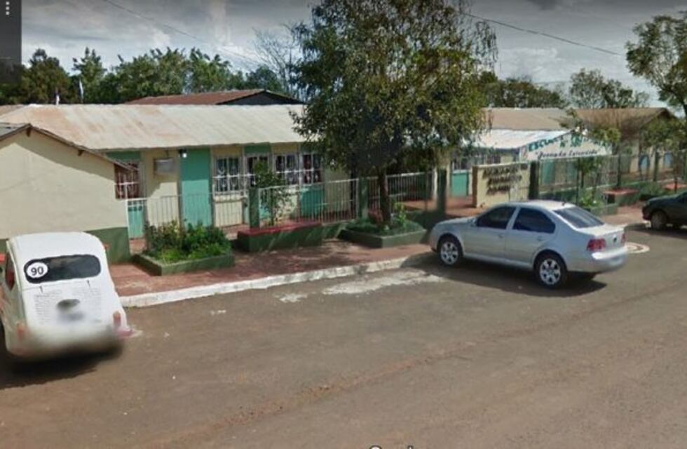 Robo en una escuela de San Vicente: se llevaron hasta los libros y las banderas de ceremonia
