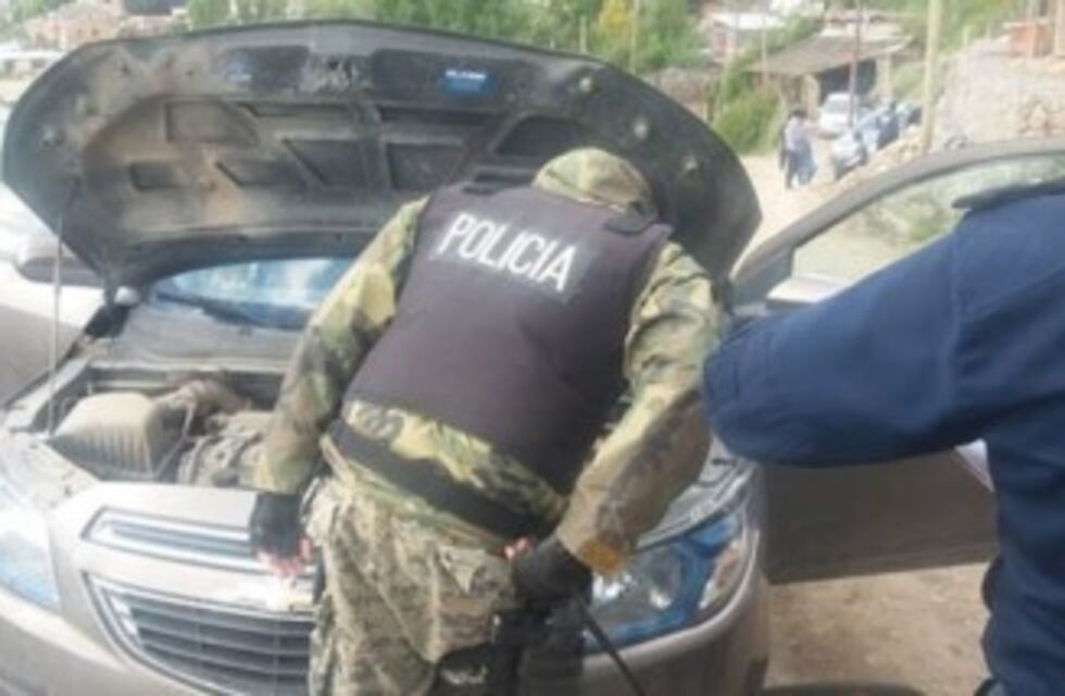 Diversos allanamientos en operativo antidrogas en Esquel y la zona