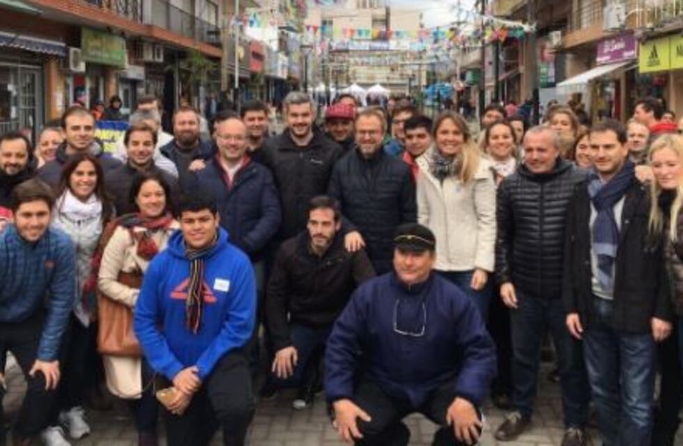 Funcionarios y legisladores de Cambiemos realizaron un nuevo timbreo