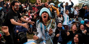 ( AFP PHOTO / EITAN ABRAMOVICH)