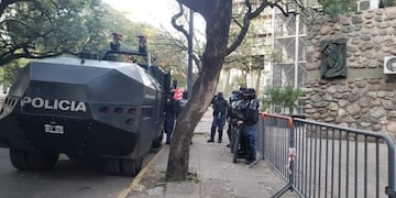 Impresionante operativo en la Municipalidad de Córdoba\u002E