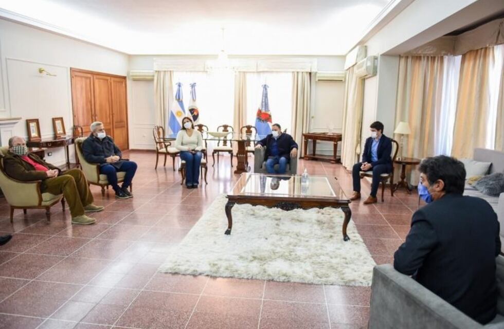 El Gobierno subsidiará a los comercios y asistirá a dueños de salones de fiesta