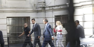 DYN01, LA PLATA, 16/03/2017, EL EX GOBERNADOR BONAERENSE DANIEL SCIOLI LLEGA A UFI 11 DE LA PLATA PARA PRESENTARSE  ANTE EL FISCAL ALVARO GARGANTA, EN EL MARCO DE LA CAUSA ABIERTA SUPUESTAS IRREGULARIDADES EN EL MANEJO DE FONDOS DURANTE SU GESTIu00d3N. FOTO:D