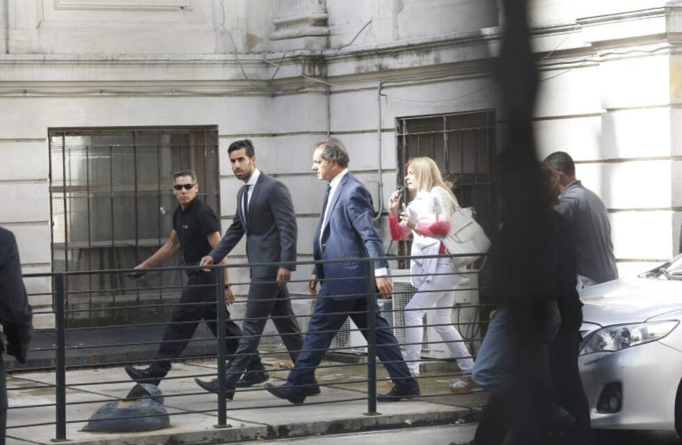 Daniel Scioli declaró en la causa por lavado de activos y manejos irregulares de fondos