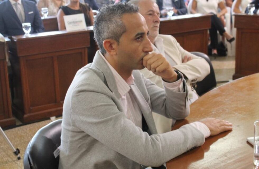 Viviendas de emergencia: el Secretario de Desarrollo Social cuestionó a los concejales opositores.