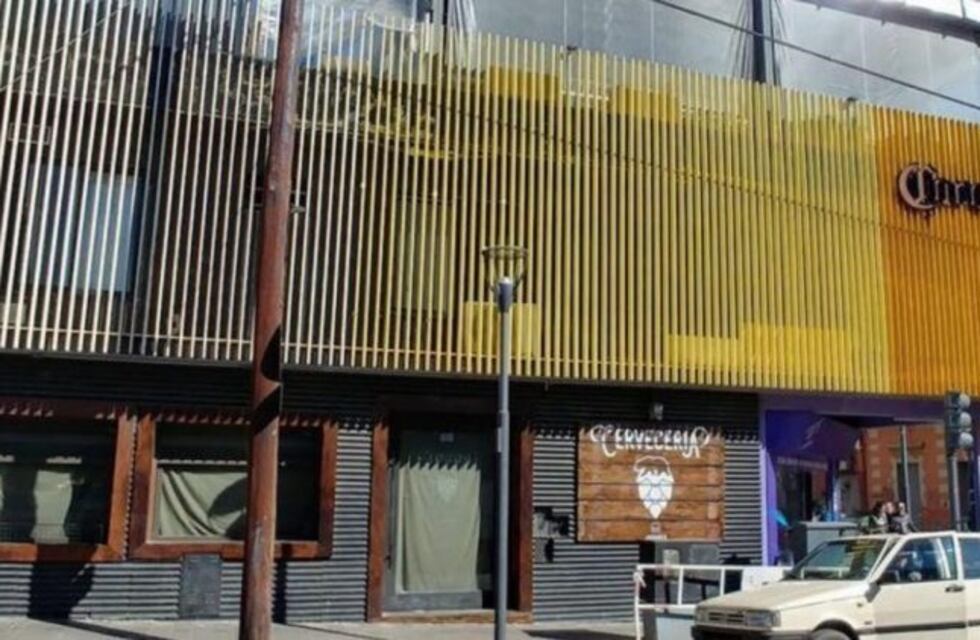 Coronavirus en Córdoba: clausuraron un bar en Güemes por permitir bailar