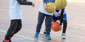 Se habilitaron las actividades deportivas en equipo para niños a partir de 8 años