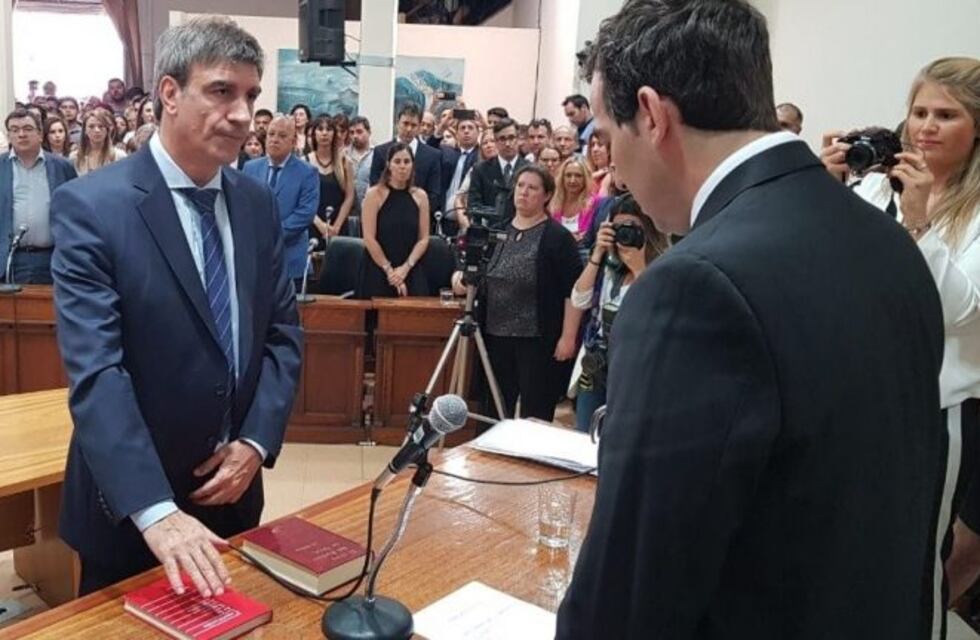 Juramentaron los 12 nuevos concejales en Bahía