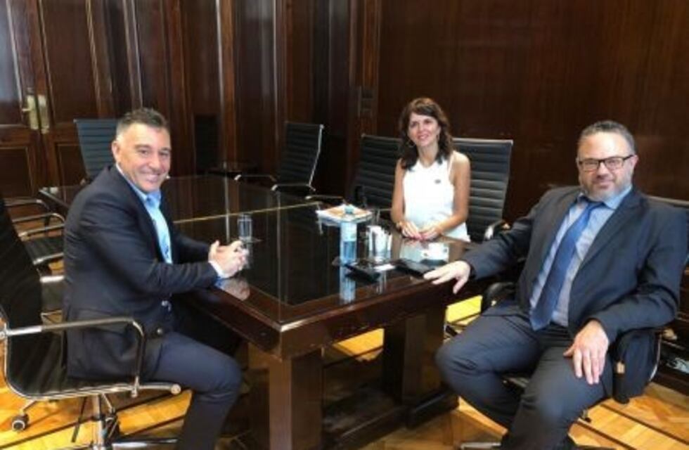 Reunión por la agenda productiva para el desarrollo de Santa Cruz