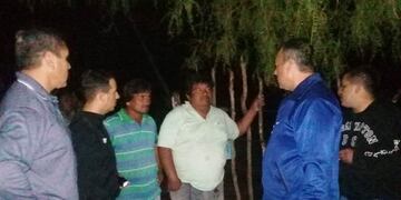 Los vecinos y la policía buscaron al joven desaparecido pero estaba durmiendo en su pieza