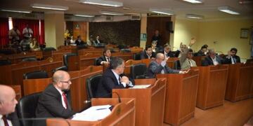 El Senado debatió y aprobó la ley antiplus