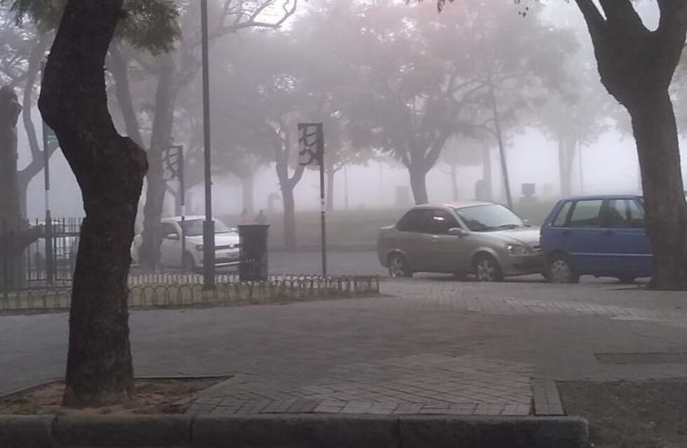 Rosario amaneció con niebla en los accesos y se complicó el tránsito