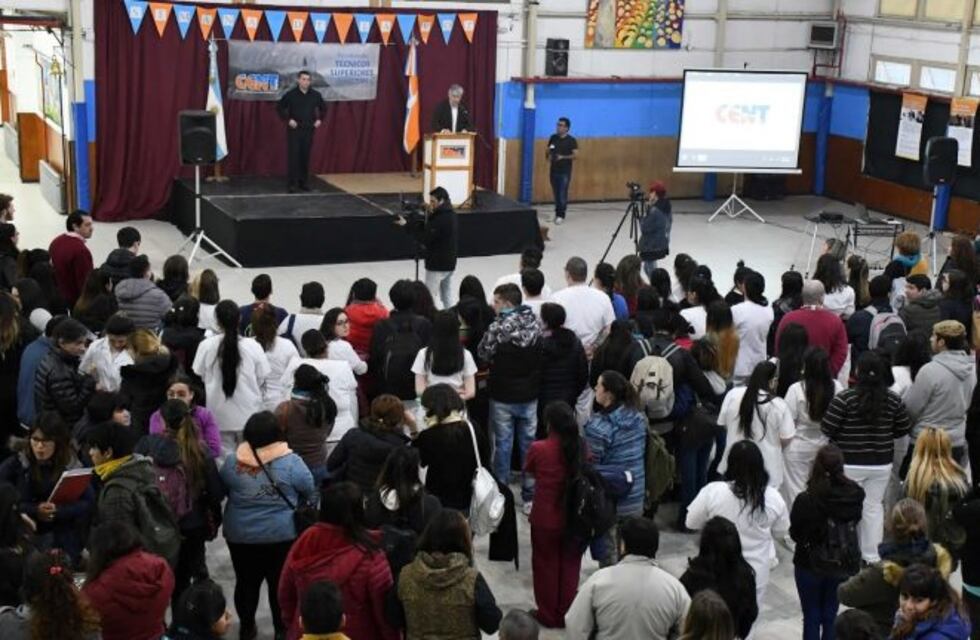 Curso de introducción a las carreras en el CENT 11