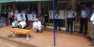 Los trabajadores se concentraron frente al juzgado federal en Eldorado\u002E