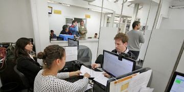 Tres secretarías del Ejecutivo picaron en punta para dejar de lado los formularios impresos\u002E (@santafeciudad)