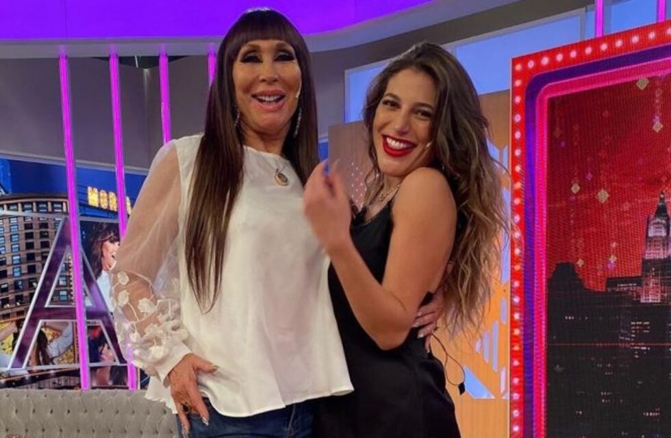 ¡On fire! Marian Farjat le mostró las lolas a Moria Casán y publicó las fotos en Instagram