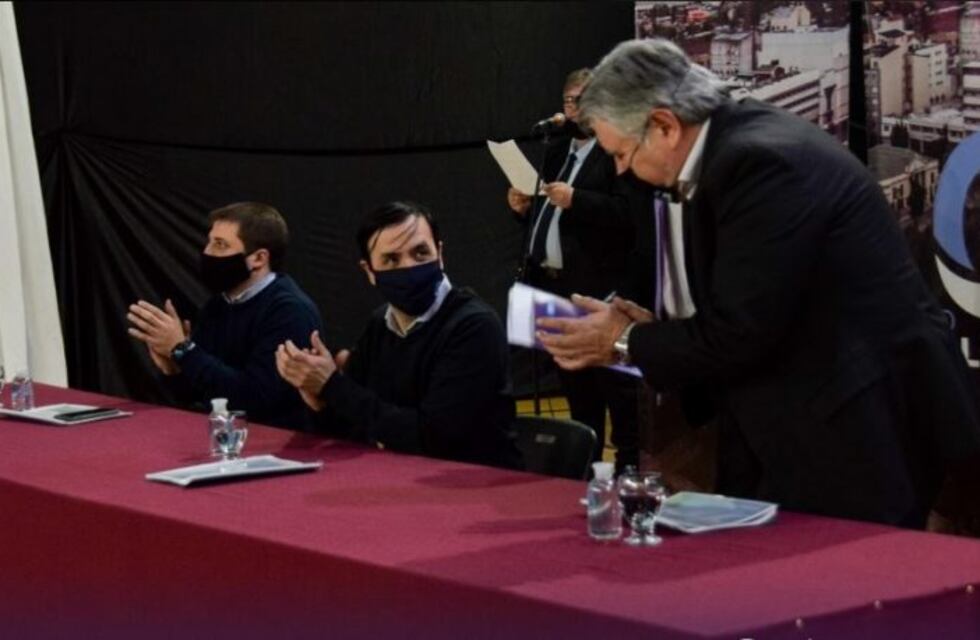 Se firmó el contrato de concesión la planta de reciclado de residuos sólidos urbanos