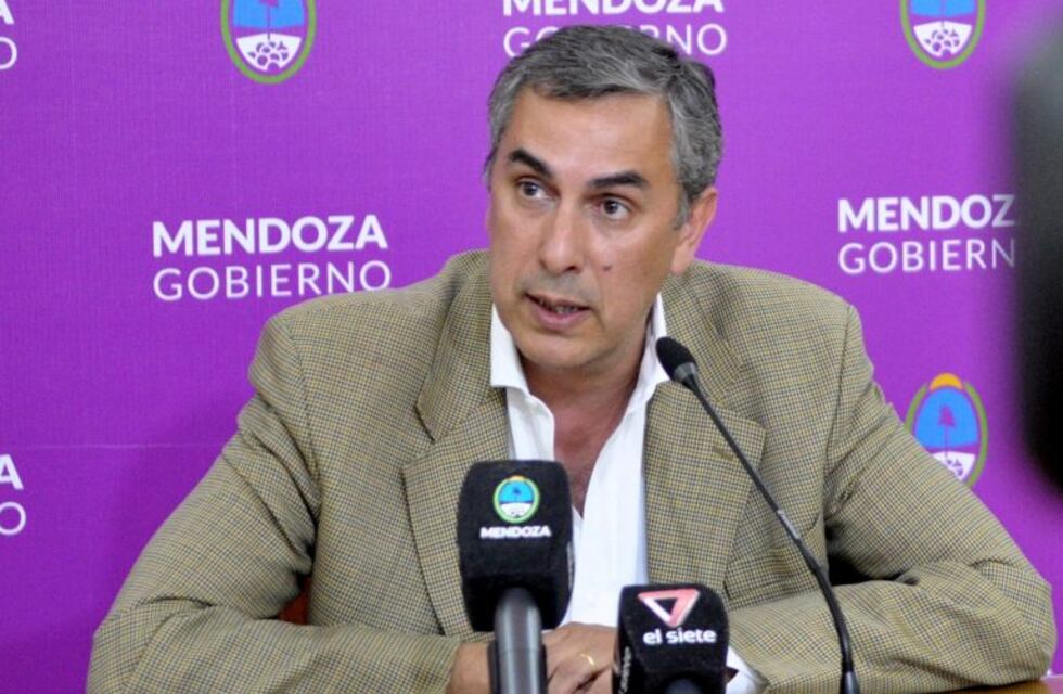 Vaquié estaría por dejar el gobierno para ir al Banco Nación