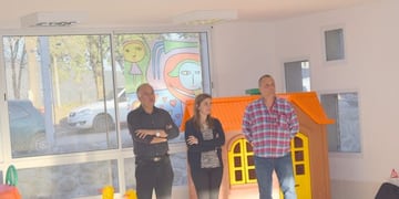 El intendente Claudio Chavero y la directora de esarrollo Social, Mariana Aronna, estuvieron presentes en el inicio de la actividad académica\u002E