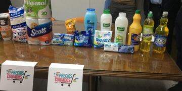 El Ministerio de la Producción provincial presentó los artículos junto a Casar\u002E (@gbelluati)