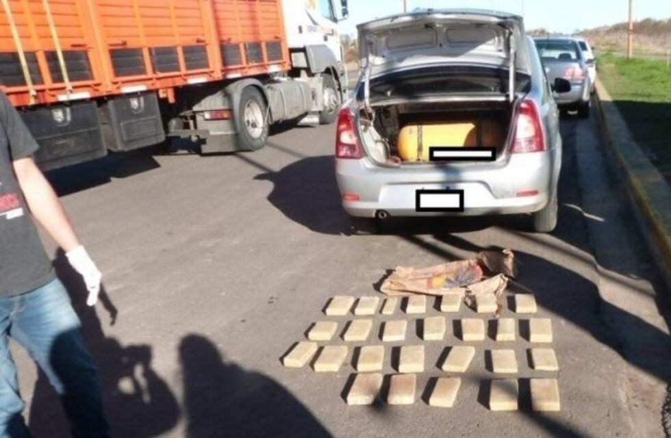 Detuvieron al hijo de un diputado de Cambiemos con 22 panes de marihuana