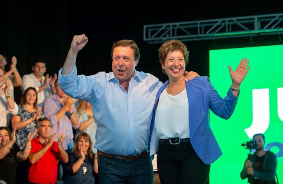 Arabela Carreras va de vice de Weretilneck, y habla de "transformar" Río Negro