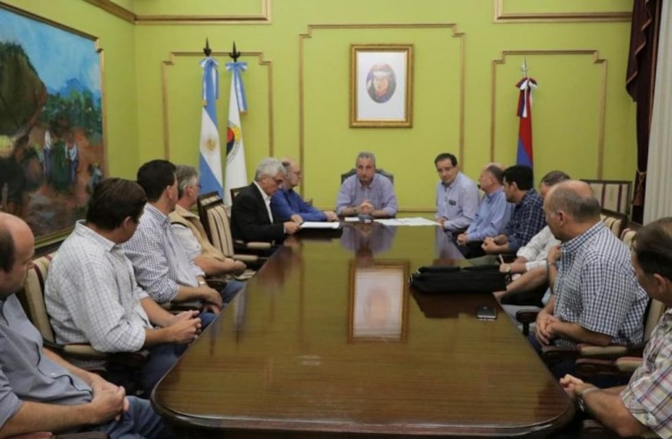 Habilitarán créditos de prefinanciación para exportaciones a pymes y cooperativas tealeras