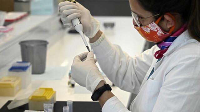 La vacuna contra el coronavirus de Astrazeneca fue aprobada en el Reino Unido. (AFP)